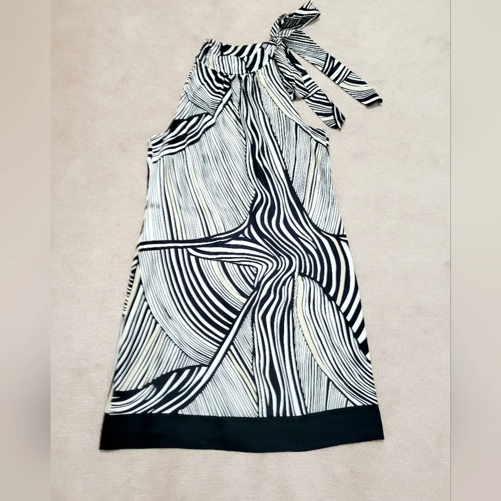 White House Black Market 100% Silk Halter Dress Size 6 Zebra Print Neck Tie - Picture 11 of 13